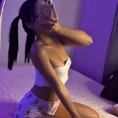 Best 9Teen (19) Girl on OF Fast Reply