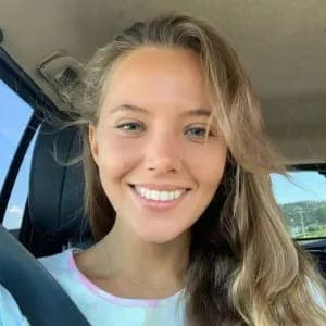 Katya Clover natural beauty