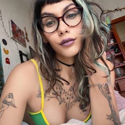 Neon ️⚧️