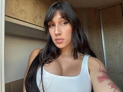 Violet ️⚧️ HUNG TS