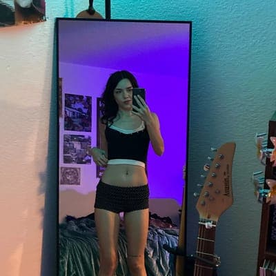 .° ༘ z i g g y ₊˚ෆ