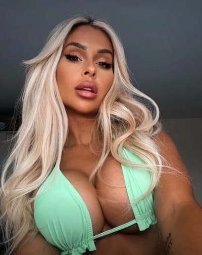 Mistress Mia Blonde Dom ♀️ NEW