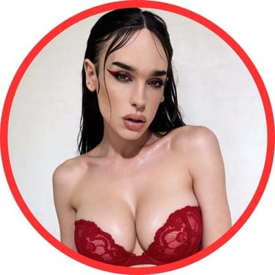 Victoria❤️TS FireGirl (Text me in DM)