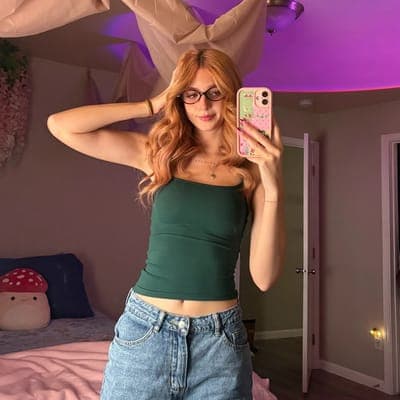 �����