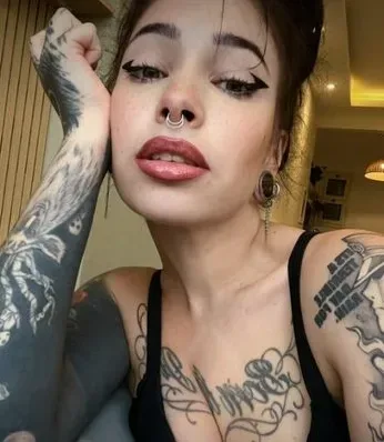 Ur Submissive Dream Girl ❤️